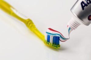How to Disinfect a Toothbrush